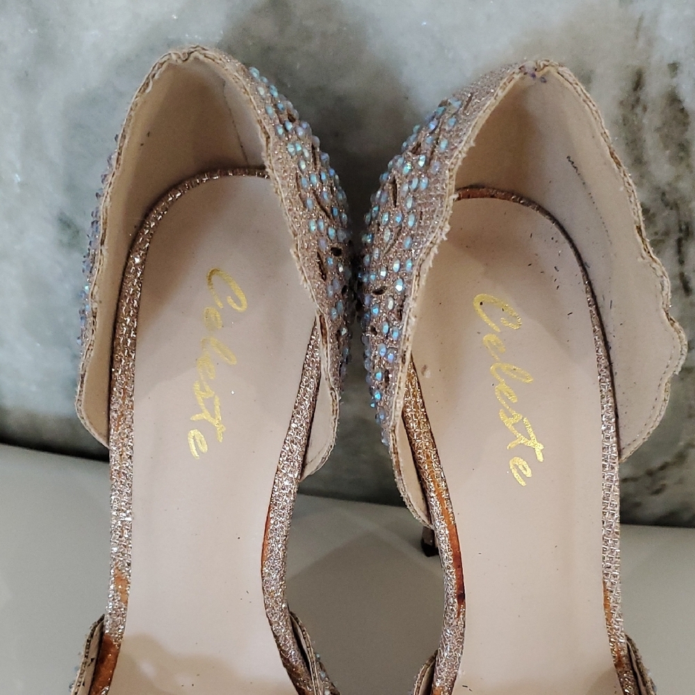 Celeste Gold Heels with Elegant Laser-Cut Design Sz 7 Wedding Graduation. - Picture 14 of 16